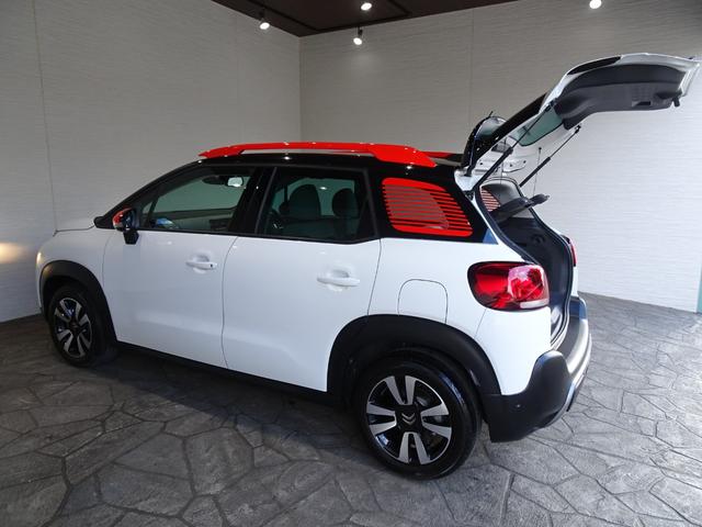 Ｃ３ エアクロス シャイン　禁煙車／記録簿／ＣａｒＰｌａｙ／Ｂｌｕｅｔｏｏｔｈ／Ｂカメラ／ドライブレコーダー／ＥＴＣ／スマートキー／スペアキー／クルコン／アクティブセーフティ／パークアシスト／オートライト／ルーフレール／１６ＡＷ（11枚目）