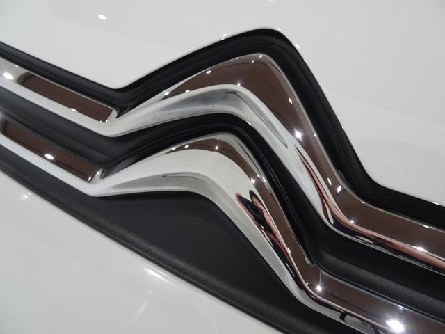 Ｃ３ エアクロス シャイン　禁煙車／記録簿／ＣａｒＰｌａｙ／Ｂｌｕｅｔｏｏｔｈ／Ｂカメラ／ドライブレコーダー／ＥＴＣ／スマートキー／スペアキー／クルコン／アクティブセーフティ／パークアシスト／オートライト／ルーフレール／１６ＡＷ（72枚目）