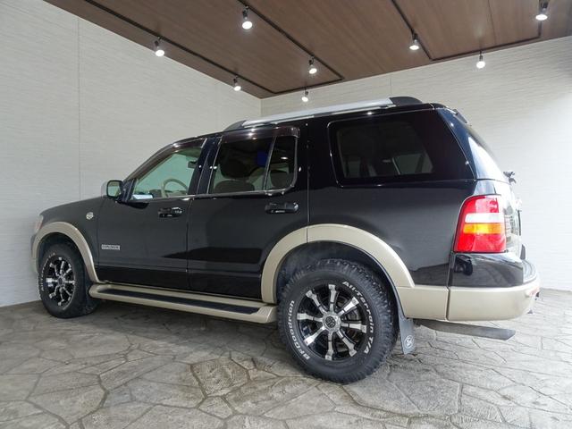 エクスプローラー エディバウアー 禁煙車/記録簿/本革/サンルーフ/ナビ地デジ/Bluetooth/Bカメラ/フリップダウン/ETC/キーレス/スペアキー/クルコン/ヒッチメンバー/ルーフレール/オートライト/A・Tタイヤ/17AW/(10枚目)