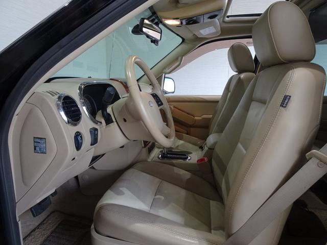 エクスプローラー エディバウアー 禁煙車/記録簿/本革/サンルーフ/ナビ地デジ/Bluetooth/Bカメラ/フリップダウン/ETC/キーレス/スペアキー/クルコン/ヒッチメンバー/ルーフレール/オートライト/A・Tタイヤ/17AW/(28枚目)