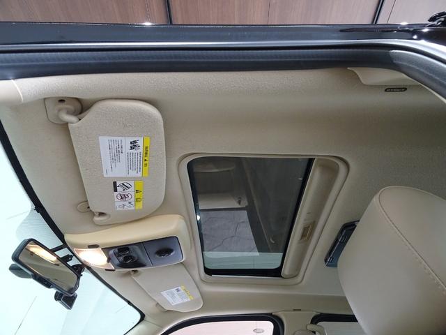 エクスプローラー エディバウアー 禁煙車/記録簿/本革/サンルーフ/ナビ地デジ/Bluetooth/Bカメラ/フリップダウン/ETC/キーレス/スペアキー/クルコン/ヒッチメンバー/ルーフレール/オートライト/A・Tタイヤ/17AW/(31枚目)
