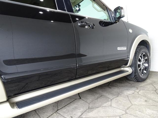エクスプローラー エディバウアー 禁煙車/記録簿/本革/サンルーフ/ナビ地デジ/Bluetooth/Bカメラ/フリップダウン/ETC/キーレス/スペアキー/クルコン/ヒッチメンバー/ルーフレール/オートライト/A・Tタイヤ/17AW/(64枚目)