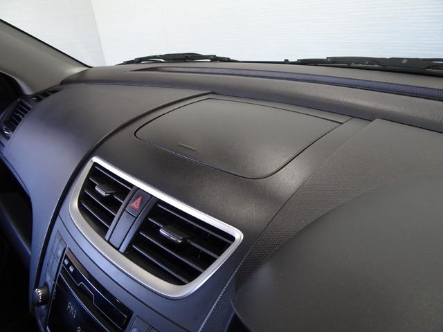 大切なお車の日常の点検では判別しにくいコンピューター系のトラブルにも対応。テスター診断機を常備、いつでもご対応可能です。