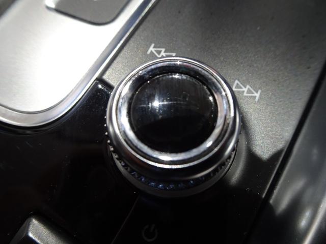 Ｑ５ ２．０ＴＦＳＩクワトロ　禁煙車／記録簿／本革／オリジナルブラックホイール＆レッドキャリパー／ナビ地デジ／Ｂｌｕｅｔｏｏｔｈ／サイド＆バックカメラ／ドラレコ／スペアキー／クルコン／シートヒーター／パドルシフト／パワーゲート／（37枚目）