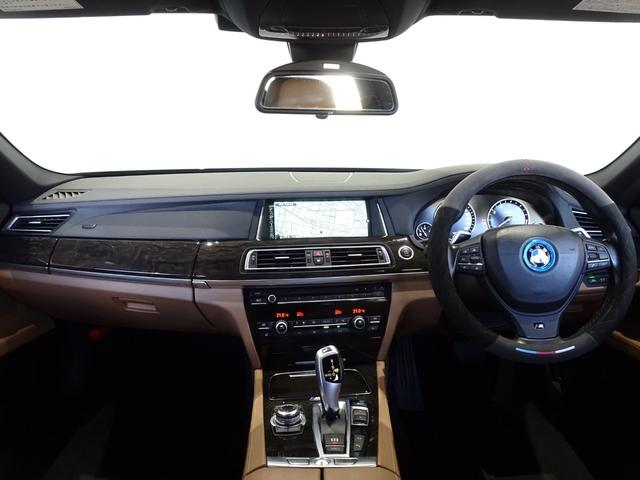 ７シリーズ アクティブハイブリッド７　Ｍスポーツパッケージ　禁煙車／記録簿／本革／オリジナルブラックホイール＆レッドキャリパー／ナビ地デジ／Ｂｌｕｅｔｏｏｔｈ／Ｓ＆Ｂカメラ／スペアキー／ＡＣＣ／シートヒーター／パドルシフト／パワートランク／Ｆ＆Ｒスポイラー／（3枚目）