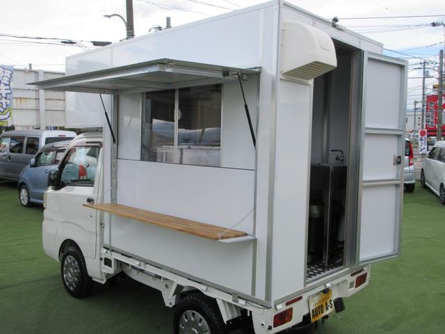 ハイゼットトラック 　キッチンカー正規８ＮＯ加工車登録済　車検対応・保健所検査基準適合・フードトラック・ケータリングカー・キッチンカー加工車８ナンバー登録済み・３層シンク・２００Ｌ給排水タンク・換気扇・作業蛍光灯（2枚目）
