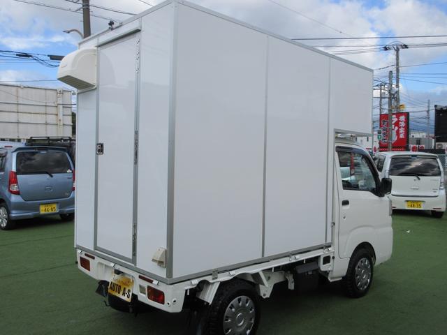 ハイゼットトラック 　キッチンカー正規８ＮＯ加工車登録済　車検対応・保健所検査基準適合・フードトラック・ケータリングカー・キッチンカー加工車８ナンバー登録済み・３層シンク・２００Ｌ給排水タンク・換気扇・作業蛍光灯（50枚目）