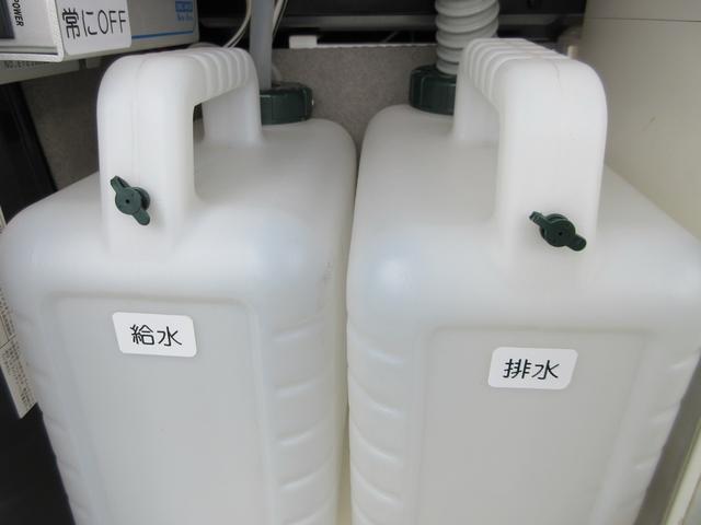 エブリイ ジョイン アウストラ製キャンビー3・電子レンジ・シンクギャレー・給排水タンク・1800Wインバーター・AC100V電源・走行充電・サブバッテリー・セラミックヒーター・軽キャン・4人乗・ナビ/フルセグ(11枚目)