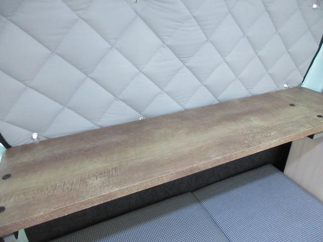 ハイゼットカーゴ クルーズ ソーラーパネル・冷凍冷蔵庫・対座式ダイネット・パワーインバーター・走行充電器・デジタルインナーミラー・ナビ/フルセグTV/2.0ETC・スマートアシスト・軽キャンピング仕様車(28枚目)