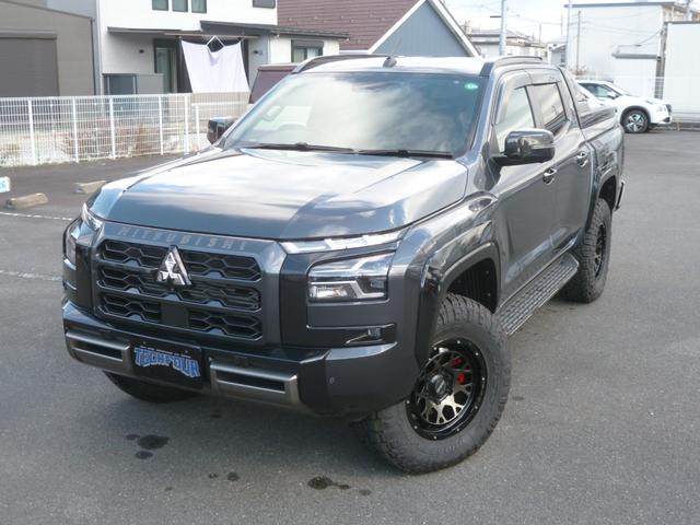 トライトン ＧＳＲ　トライトン　ＧＳＲ　４ＷＤ　２．４ディーゼルターボ　リフトアップカスタム（3枚目）