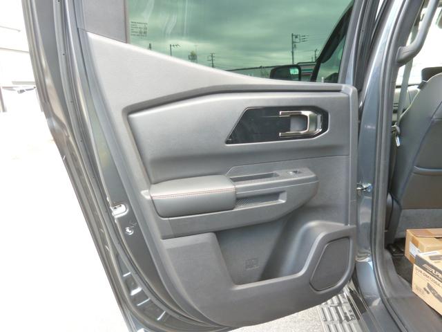 トライトン ＧＳＲ　トライトン　ＧＳＲ　４ＷＤ　２．４ディーゼルターボ　リフトアップカスタム（24枚目）