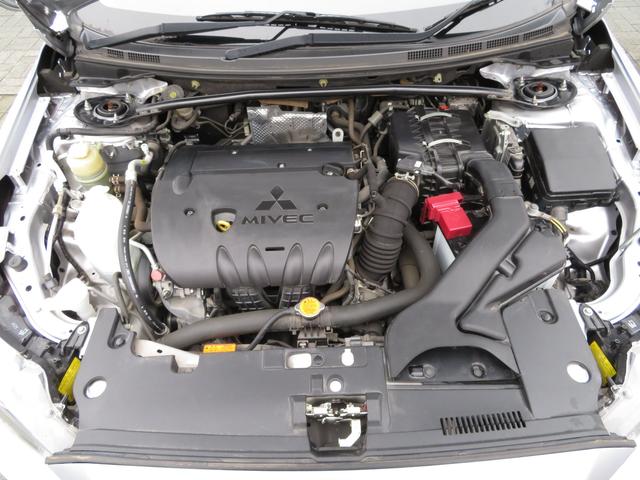 スポーツ ナビパッケージ 走行7540キロ 5MT(15枚目)