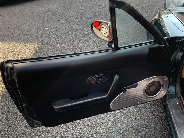 ユーノスロードスター Ｖスペシャル　走行１４０３０５Ｋｍ　カロッツェリアナビ（32枚目）