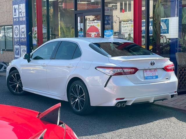 カムリ ＷＳレザーパッケージ　走行１３０５５キロ／レザーシート／純正ナビ／フルセグＴＶ／ワンオーナー（10枚目）