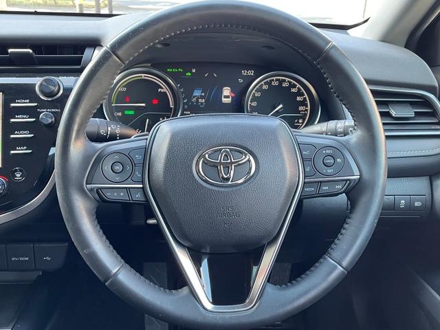 カムリ ＷＳレザーパッケージ　走行１３０５５キロ／レザーシート／純正ナビ／フルセグＴＶ／ワンオーナー（17枚目）