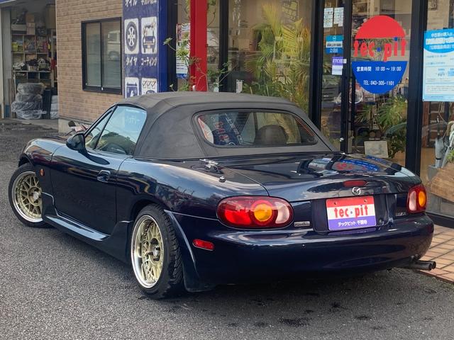 入庫時には丁寧に商品化仕上げを行っています！プロのクリーニングスタッフによってピカピカに仕上げた状態でご納車致します！！オプションでガラスコーティングや気になる個所の板金修理等も格安で承ります。