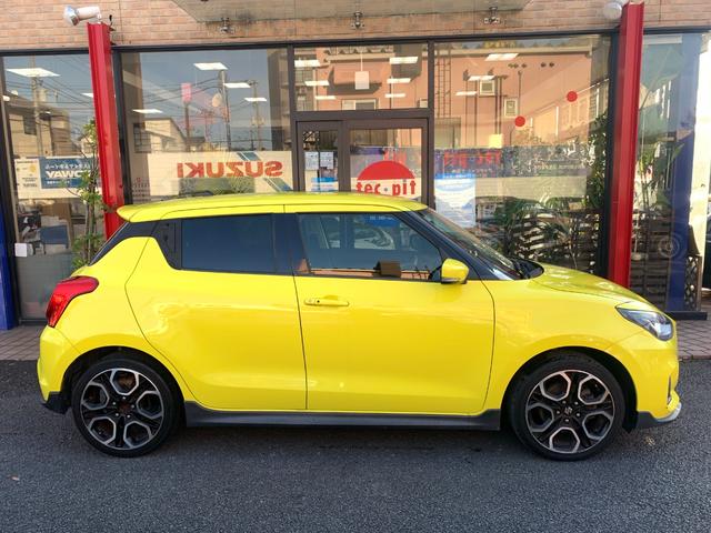 スイフトスポーツ ベースグレード　走行３５８５５Ｋｍ　カロッツェリアディスプレイオーディオ　社外メーター（5枚目）