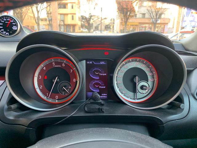 スイフトスポーツ ベースグレード　走行３５８５５Ｋｍ　カロッツェリアディスプレイオーディオ　社外メーター（15枚目）