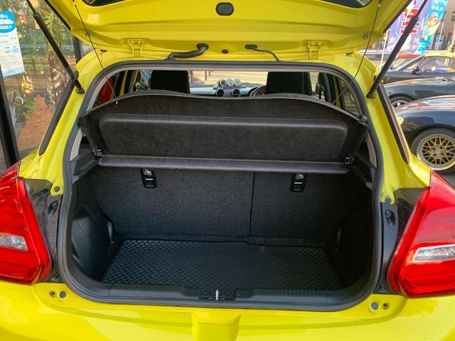 スイフトスポーツ ベースグレード　走行３５８５５Ｋｍ　カロッツェリアディスプレイオーディオ　社外メーター（33枚目）