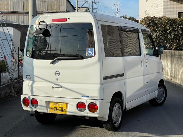 車いす移動車 スローパー 切替4WD ETC 4速オートマ 両側スライドドア キーレスエントリー ABS CD AM FMラジオ エアコン パワステ パワーウィンドウ 運転席・助手席エアバッグ 4人乗 車椅子移動車(18枚目)