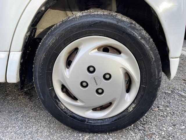 車いす移動車 スローパー 切替4WD ETC 4速オートマ 両側スライドドア キーレスエントリー ABS CD AM FMラジオ エアコン パワステ パワーウィンドウ 運転席・助手席エアバッグ 4人乗 車椅子移動車(23枚目)