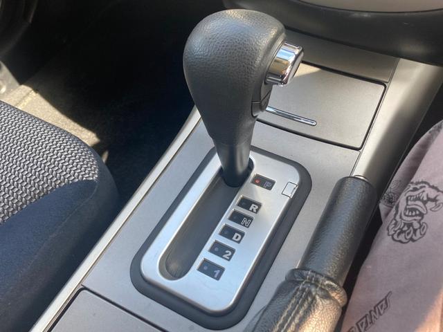 XLT ETC 4WD バックカメラ ナビ TV アルミホイール キーレスエントリー 電動格納ミラー AT CD エアコン パワーステアリング(9枚目)