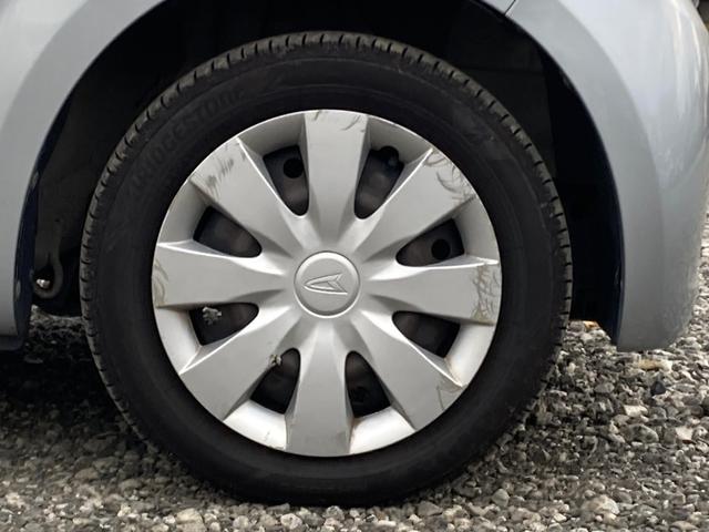 メモリアルエディション スマートキー 電動格納ミラー ベンチシート CVT 盗難防止システム ABS CD 衝突安全ボディ エアコン パワステ パワーウィンドウ 運転席・助手席エアバッグ フルフラット(22枚目)