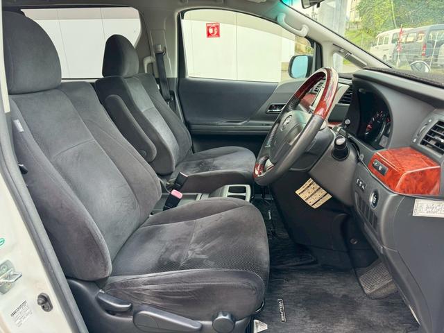 ヴェルファイア ２．４Ｚ　プラチナムセレクション　ナビ　後席モニター　バックカメラ　フルセグＴＶ　ＣＤ　ＤＶＤ再生　記録簿　両側電動スライド　電動リアゲート　ＥＴＣ　スマートキー　タイミングチェーン　７人乗り　純正アルミホイール　ＨＩＤ　電格ミラー（34枚目）