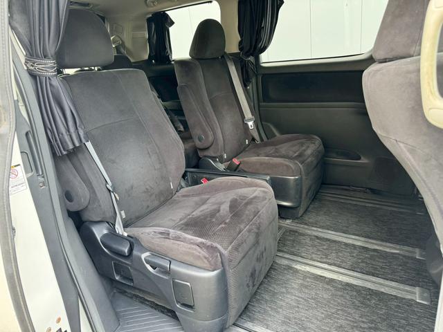 ヴェルファイア ２．４Ｚ　プラチナムセレクション　ナビ　後席モニター　バックカメラ　フルセグＴＶ　ＣＤ　ＤＶＤ再生　記録簿　両側電動スライド　電動リアゲート　ＥＴＣ　スマートキー　タイミングチェーン　７人乗り　純正アルミホイール　ＨＩＤ　電格ミラー（36枚目）