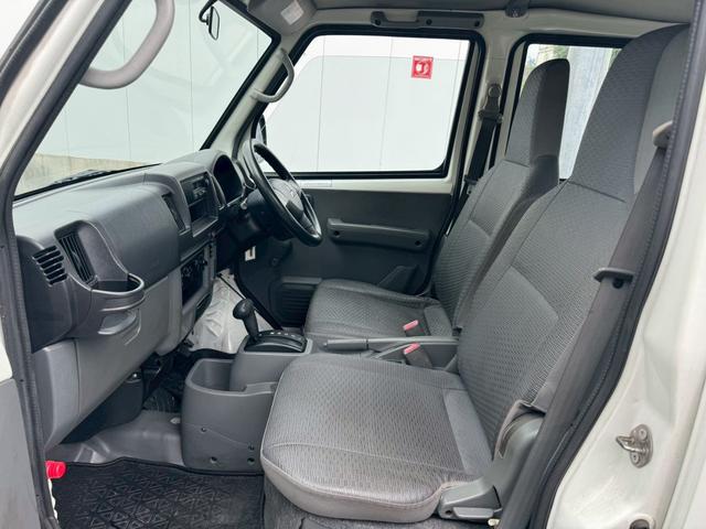 ミニキャブバン ＣＤ　切替４ＷＤ　法人１オーナー　記録簿　積載量３５０ｋｇ　集中ドアロック　４人乗り　軽貨物　軽バン　フルフラットシート　４ナンバー　エアコン　パワステ　ＡＭ・ＦＭラジオ　ＡＢＳ　Ｗエアバッグ（20枚目）