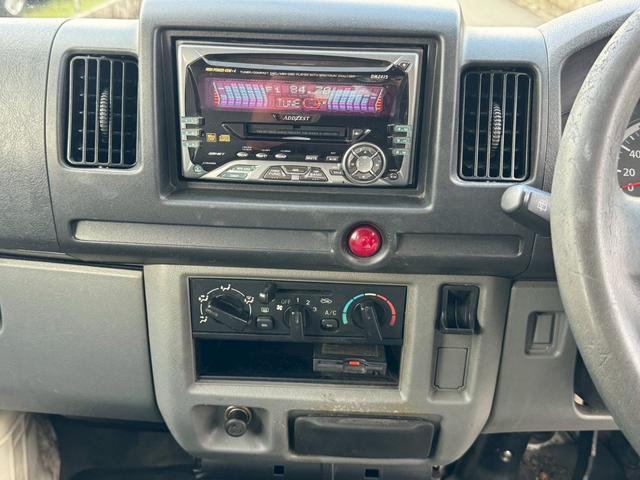 クリッパーバン DX 集中ドアロック ETC 積載量350kg 軽貨物 4ナンバー シガーソケット 4人乗り(11枚目)