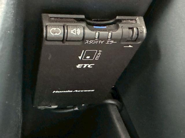 アクティバン SDX タイベル交換済 法人1オーナー 記録簿15枚 ナビ ETC パワーウィンドウ エアコン パワステ 積載量350kg 軽貨物 4人乗り 4ナンバー 修復歴無し オートマ フルフラット シガーソケット(8枚目)