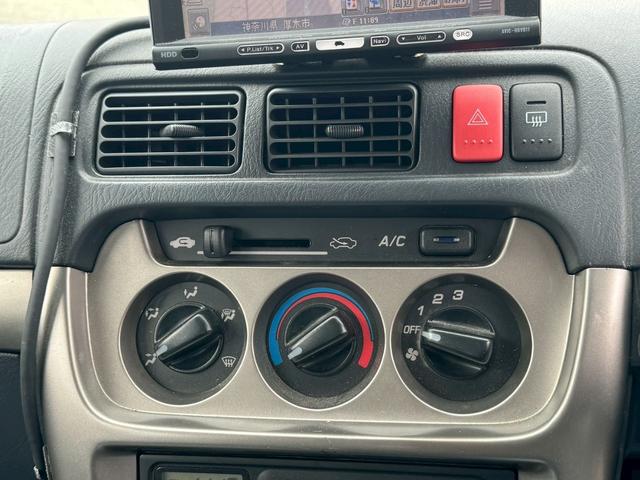 アクティバン SDX タイベル交換済 法人1オーナー 記録簿15枚 ナビ ETC パワーウィンドウ エアコン パワステ 積載量350kg 軽貨物 4人乗り 4ナンバー 修復歴無し オートマ フルフラット シガーソケット(9枚目)