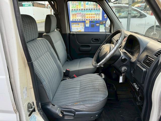 アクティバン SDX タイベル交換済 法人1オーナー 記録簿19枚 2024年製造タイヤ 積載量350kg 軽貨物 軽バン エアコン パワステ 4人乗り 4ナンバー フルフラット WSRS 両側スライド シガーソケット(23枚目)