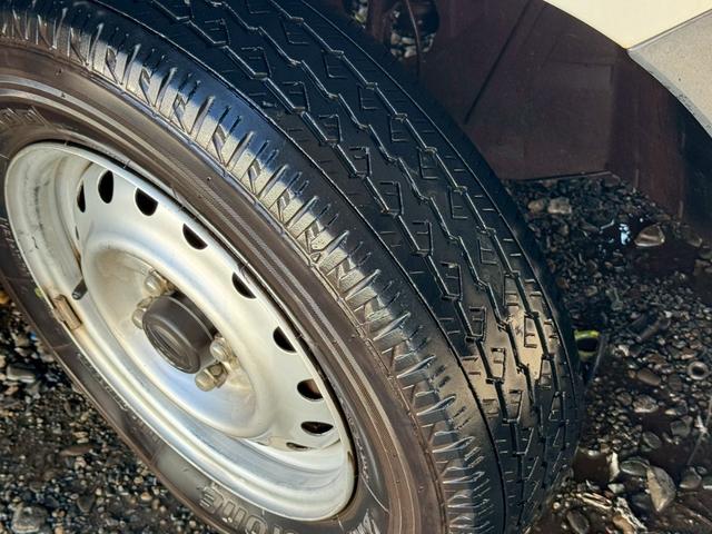 AD VE 法人1オーナー 記録簿9枚 キーレス パワーウィンドウ 100V電源 電動格納ミラー エアコン パワステ CVT タイミングチェーン フルフラットシート 5人乗り Wエアバッグ ABS(5枚目)