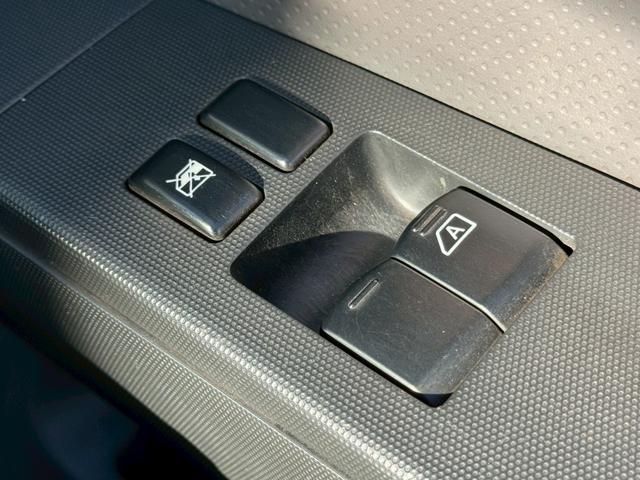 AD VE 法人1オーナー 記録簿9枚 キーレス パワーウィンドウ 100V電源 電動格納ミラー エアコン パワステ CVT タイミングチェーン フルフラットシート 5人乗り Wエアバッグ ABS(11枚目)