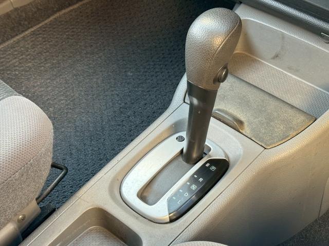 AD VE 法人1オーナー 記録簿9枚 キーレス パワーウィンドウ 100V電源 電動格納ミラー エアコン パワステ CVT タイミングチェーン フルフラットシート 5人乗り Wエアバッグ ABS(14枚目)