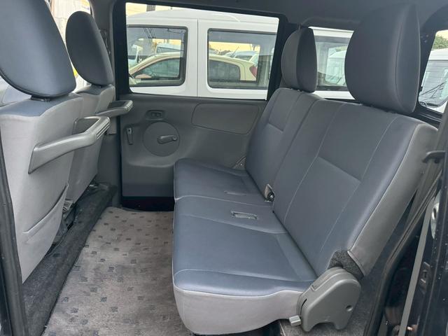 ＮＶ１００クリッパーバン ＧＸ　２０２４年製造タイヤ　キーレス　パワーウィンドウ　エアコン　パワステ　リビルト品オルタネーター　積載量３５０ｋｇ　修復歴無し　軽貨物　軽バン　４ナンバー　４人乗り　フルフラットシート　ハイルーフ（22枚目）