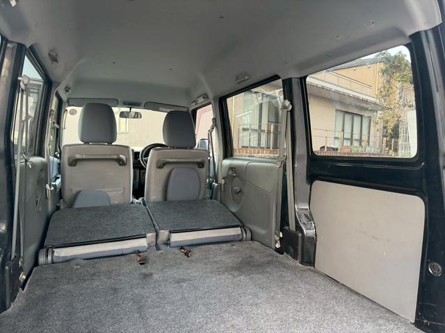 ＮＶ１００クリッパーバン ＧＸ　２０２４年製造タイヤ　キーレス　パワーウィンドウ　エアコン　パワステ　リビルト品オルタネーター　積載量３５０ｋｇ　修復歴無し　軽貨物　軽バン　４ナンバー　４人乗り　フルフラットシート　ハイルーフ（28枚目）