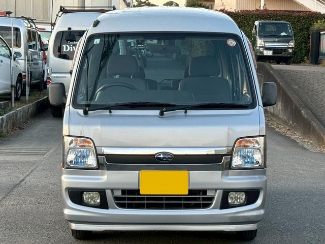 サンバーバン ディアス　切替４ＷＤ　５速マニュアル　記録簿１０枚　ドラレコ　ＥＴＣ　キーレス　２０２４年製造タイヤ　パワーウィンドウ　エアコン　パワステ　修復歴無し　積載量３５０ｋｇ　軽貨物　４人乗り　社外１２インチＡＷ（2枚目）