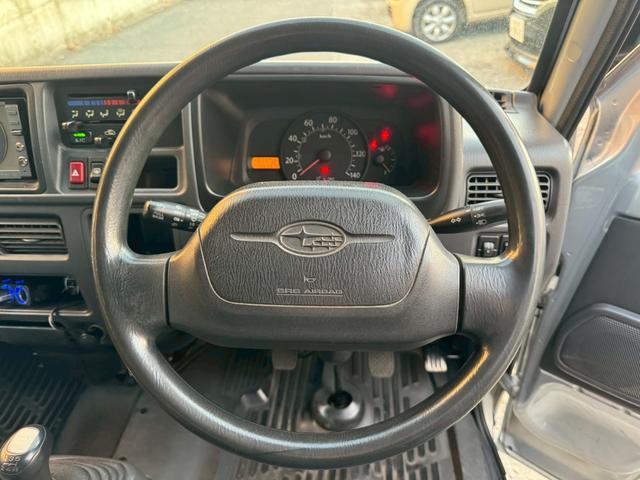 サンバーバン ディアス　切替４ＷＤ　５速マニュアル　記録簿１０枚　ドラレコ　ＥＴＣ　キーレス　２０２４年製造タイヤ　パワーウィンドウ　エアコン　パワステ　修復歴無し　積載量３５０ｋｇ　軽貨物　４人乗り　社外１２インチＡＷ（13枚目）