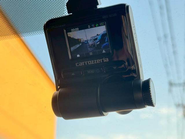 サンバーバン ディアス　切替４ＷＤ　５速マニュアル　記録簿１０枚　ドラレコ　ＥＴＣ　キーレス　２０２４年製造タイヤ　パワーウィンドウ　エアコン　パワステ　修復歴無し　積載量３５０ｋｇ　軽貨物　４人乗り　社外１２インチＡＷ（16枚目）