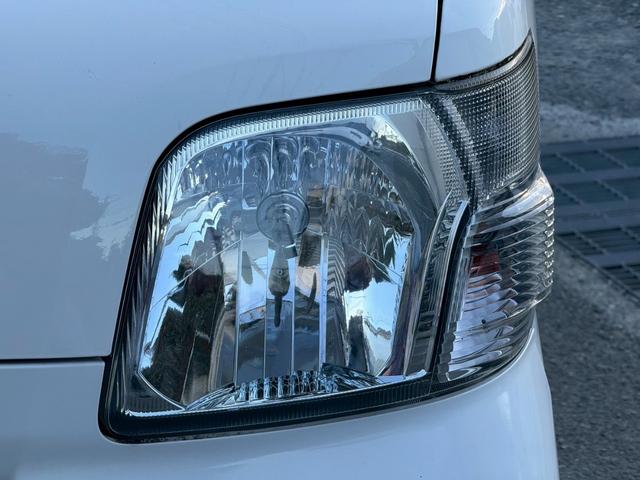 TOYOTA PIXIS VAN CRUISE