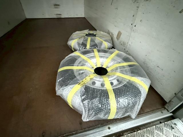 アトラストラック 1.3t パネルバン 法人1オーナー 記録簿 バックカメラ ディーゼルターボ キーレス 上下開き スムーサー6速オートマ 修復歴無し パワーウィンドウ エアコン パワステ 積載量1300kg(23枚目)