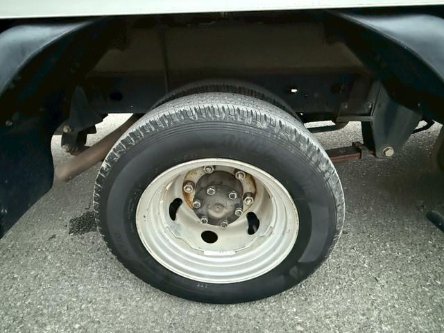 アトラストラック 1.3t パネルバン 法人1オーナー 記録簿 バックカメラ ディーゼルターボ キーレス 上下開き スムーサー6速オートマ 修復歴無し パワーウィンドウ エアコン パワステ 積載量1300kg(28枚目)