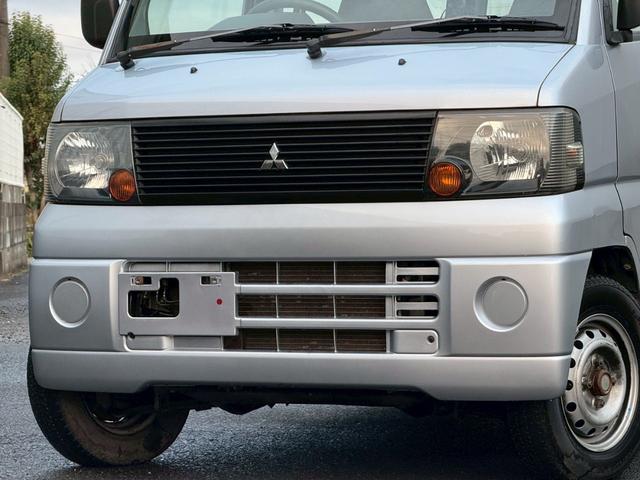 MITSUBISHI MINICAB VAN CD