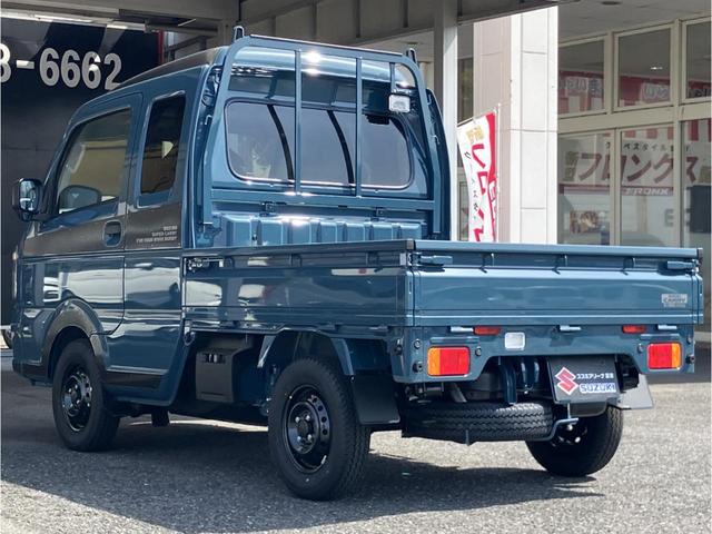 スーパーキャリイ Ｘリミテッド　切り替え式４ＷＤ　届出済未使用車　ＡＴ　専用ＬＥＤヘッドライト　　専用フロントガーニッシュ　専用デカール　パワーウインドウ　オートライト　専用フォグランプベゼル　専用ブラック塗装スチールホイール（19枚目）