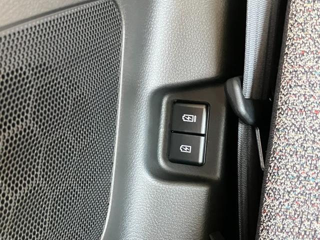 スペーシア ハイブリッドＸ　届出済未使用車　全方位モニター付メモリーナビゲーション　フルセグ　Ｂｌｕｅｔｏｏｔｈ対応　ＬＥＤヘッドライト　オートライト　フルオートエアコン　フロントサイドリアカメラ（50枚目）