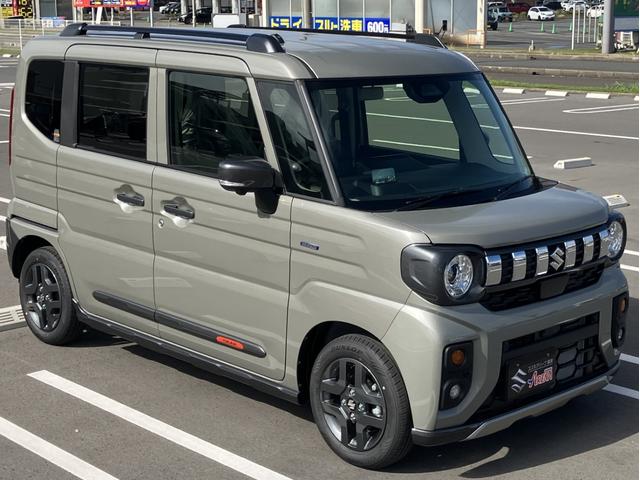 スペーシアギア ハイブリッドXZ ターボ 届出済未使用車 全方位モニター付メモリーナビゲーション ツートンカラー ルーフレール ステアリングスイッチ アダクティブクルーズコントロール フルセグ 両側パワースライドドア(3枚目)