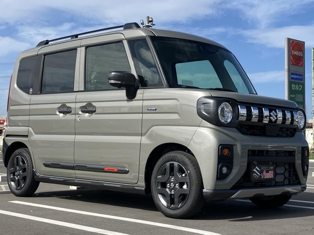スペーシアギア ハイブリッドXZ ターボ 届出済未使用車 全方位モニター付メモリーナビゲーション ツートンカラー ルーフレール ステアリングスイッチ アダクティブクルーズコントロール フルセグ 両側パワースライドドア(5枚目)